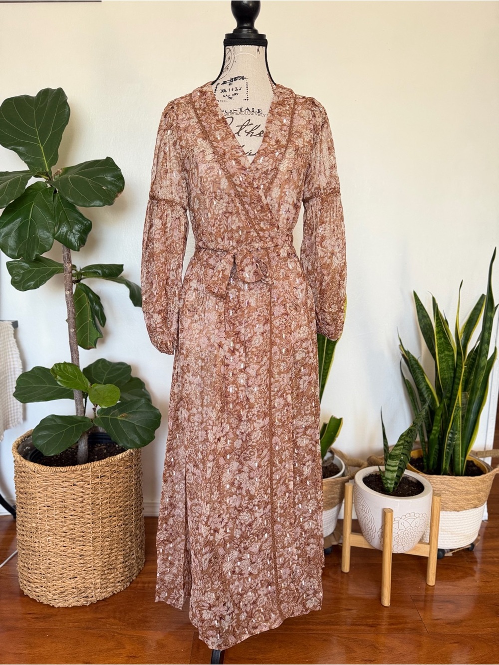 Express Women's Floral V-Neck Balloon Sleeve Sheer Chiffon Tie Maxi S/M Cover up
